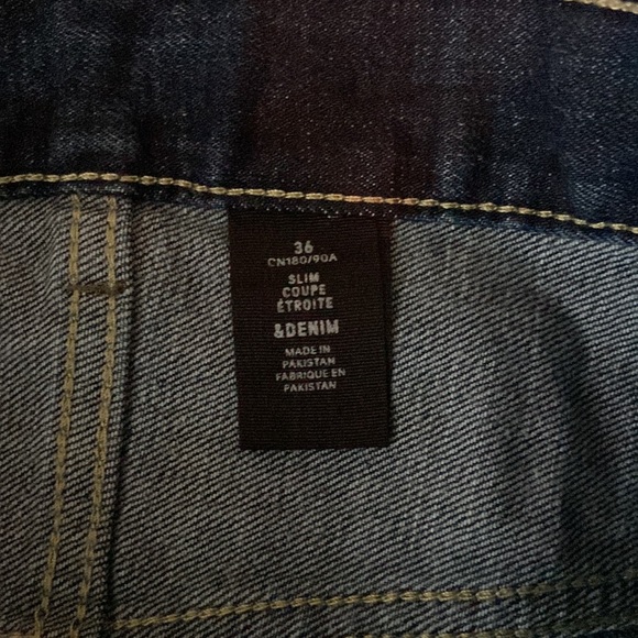 H&M Denim Jeans - Picture 2 of 2
